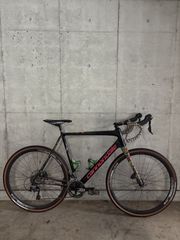 ###直接引き取り限定### 都内、神奈川一部地域自社配送可  CANNONDALE 「キャノンデール」 SUPER X CARBON 105 2017年モデル