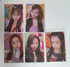 LE SSERAFIM(ルセラフィム・ルセラ) 日本 アルバム different サンリオ クロミバン Lucky draw ラキドロ トレカ まとめ売り