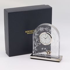 新品未使用品】MIKIMOTO / ミキモト ゴールド 真珠付きアーチ型置時計