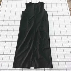 ◇ ⊂ un dix cors アンディコール スリットネック ノースリーブ 膝下丈 ワンピース サイズ2 ブラック系 レディース E  【1509100068365】