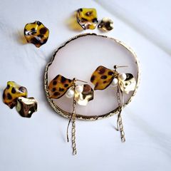レオパード 花びら 秋冬 チェーン パール ピアス/イヤリング