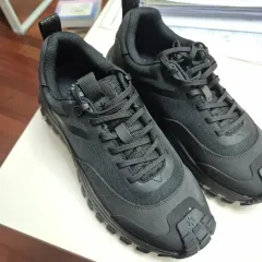 新品 Snow Peak（スノーピーク） レディース スニーカー 黒 240