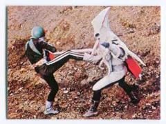 カルビー製菓 【旧仮面ライダーカード】 TR11版 ライダーはまけないぞ! 209