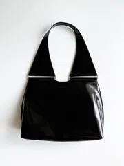 YSL★トムフォード期 ワンショルダー レザーバッグ 2025年最新】トムフォードショルダーバッグの人気アイテム