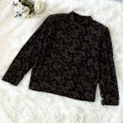 《WOOD》ウッド（フリー）長袖花柄トップスプチハイネック華やか刺繍ブラウン