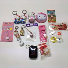 【285点まとめ】ハローキティ キーホルダー/缶バッチ/ミニ皿 楽天市場】予約 8月下旬 入荷延期 ミニバッグキーホルダー
