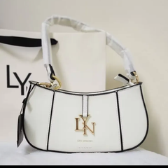LYN ステッチ Prisma チェーンショルダーバッグ ２WAY LYN】Prisma Shoulder Bag M ショルダーバッグ (LYN/ショルダー