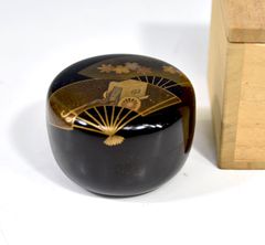 「扇面御所車蒔絵　平棗」 茶道具 棗 漆芸 漆器 金蒔絵 木箱