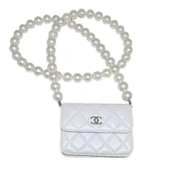 CHANEL シャネル  AP1838 パールストラップ フラップウォレット