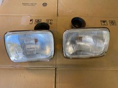 ７８プラド　純正ヘッドライト　中古　左右　ランドクルーザープラド