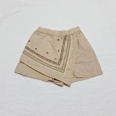 BeBe ベージュ キュロット スカート パンツ 100cm 刺繍 上品 淡色コーデ