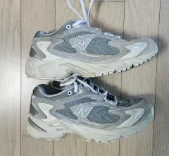 2025年最新】new balance ml725aaの人気アイテム - メルカリ