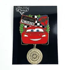ディズニーストア カーズ2 ライトニング・マックイーン ピンバッジ