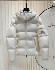 MONCLER(モンクレール) ユニセックス カジュアル ロゴ フード ダウン