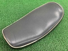 スーパーカブ用 ロングシート ブラック×ホワイト長期保管品の未使用品 