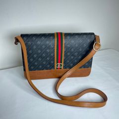 【214132】GUCCI グッチ  オールドグッチ　シェリーライン ヴィンテージ　コーティングレザー ショルダーバッグ　PVC　がま口ポケット ブラック