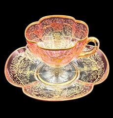 【希少】moser（モーゼル）カップ＆ソーサー 1880年頃 豪華 金盛り 金彩 エナメル 葡萄文様 クランベリーグラス 熟練職人による手拭き F003