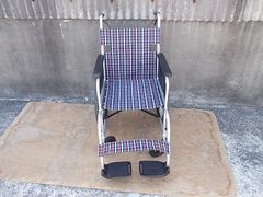 送料無料（一部地域を除く）NEO-2 介助式軽量 車椅子　TS-25-0730-05