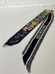 CHRISTIAN DIOR ミッツァ 花柄 シグネチャー 美品 未使用 タグ付 楽天市場】Christian Dior ディオール 24FCO1061606 D-FLORAL