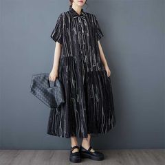 モード系  プリント   ストレートワンピース  モノトーン  黒スタイル  ハーフスリーブ   Aライン   ロングシャツドレス 配色  個性派