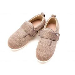 Item thumbnail for item 73404f81-0489-4773-9b26-1a3e76b32b3e