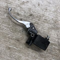 ハーレーダビッドソン 84FXRT マスターシリンダー ブレーキレバー