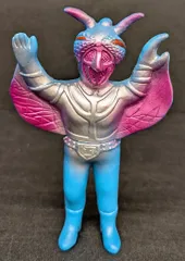 【未開封】東映レトロソフビコレクション かまきり男（鎖カマVer.）+ミニソフビ MEDICOM TOY - かまきり男（鎖カマVer.）+ミニソフビ