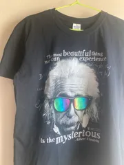 used　GILDAN　アインシュタインTシャツ　American Museum of Natural History　スーベニアのサムネイル