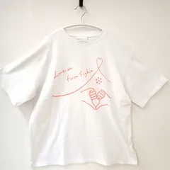 古着　Johnny & Associates ジャニーズ　ライブTシャツ　なにわ男子　Debut Tour 2022 1st Love WE ♡　NANIFAM ホワイト系　ツアーTシャツ