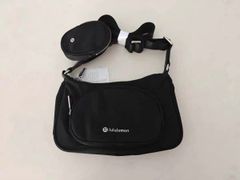 ルルレモン Lululemon Crossbody レディースクロスボディバッグ 2L 新品