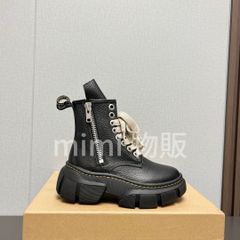 Dr.martens 厚底のマーチンブーツ