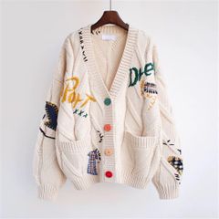 2025年新作 ゆったりニットカーディガン♪♪可愛いボタンとステッチが映える秋冬コーデ