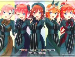 【中古】タペストリー(大型) 集合 B2タペストリー 「映画 五等分の花嫁 当たり付き缶バッジくじ SPECIAL STAGE」 当たり景品 C101グッズ 会場限定