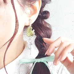 推し活 アクセサリー 概念グッズ イヤリング 痛くない ハート おしゃれ 大ぶり レディース 【 ハートウイング ライトグリーン 黄緑 】