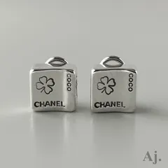 【お値下げ‼️】CHANEL クローバーデザイン シルバーピアス 片耳用 CHANEL シルバー ロゴ ピアス