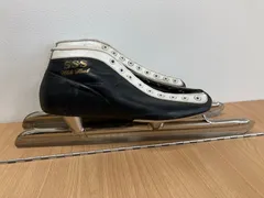 2025年最新】スケート靴 sssの人気アイテム - メルカリ 