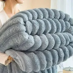 【新品】フリース地　ふわふわ　もこもこ　軽い 150*200CM 配送　新品　ふわもこ　毛布　ブランケット　セミシングル　ダブル　セミダブル　洗濯可　フリース　ブランケット　寝具 qd1028