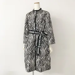 36i13 S MaxMara エスマックスマーラ リバーシブルコート 軽量 薄手コート スプリングコート 902105976 サイズ38 アイボリー/アイボリー×ブラック ゼブラ模様 レディースのサムネイル