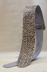国内生産 ハンドメイド　幅広(12センチ幅)　本革ギターストラップ(Genuine Leather Guitar Strap)　ホワイトヒョウ柄