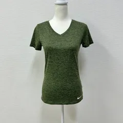 【NIKE】ナイキ グリーン系 M　半袖シャツ　薄手　ワンポイント　スポーツウェア　ランニング　ヨガ