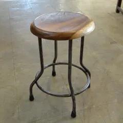 古い水色ペンキの三脚スツール丸椅子 / 1960年代 ヴィンテージ