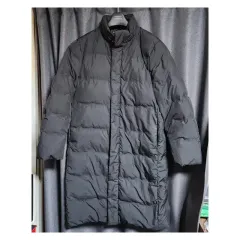 L UNIQLO(ユニクロ) シームレス ダウン ロング丈ダウンパーカー ダウンジャケット 黒 ＃ W5