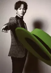 【中古】生写真(男性) SHINee/キー(KEY)/膝上・右向き・帽子投げ・モノクロ.緑/「SHINee WORLD 2016～D×D×D～」会場限定生写真