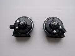 5名様限定500円クーポン発行中！ レクサス ホーン タイプ JB64W JB74W ジムニー ジムニーシエラ 二股変換 ハーネス カプラー付き 110dB クラクションのサムネイル