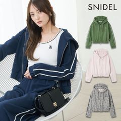 アガウド AGAWD トップス 25春夏 Asymmetry Balloon Cutsew アシンメトリーバルーンカットソー 半袖 ミドル丈 2225-6004 楽天市場】【即納】 アガウド AGAWD トップス 25春夏 Asymmetry