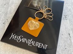 Yves Saint Laurent カサンドラロゴハートプレート キーリング