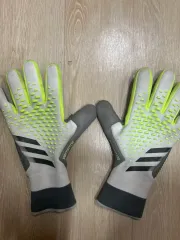 アディダスＧＫグローブ10号 イケル・カシージャス アディダスGKグローブ10号 イケル・カシージャス