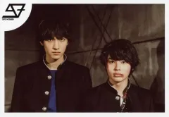 【中古】生写真(男性) SUPER★DRAGON/古川毅・松村和哉/横型・バストアップ・衣装黒・青・学ラン・両手下・正面・口閉じ/「6th ONEMAN LIVE TOUR『HAZARDSCHOOL 0』」スーパー生写真セット～HAZARDMATE～