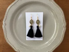 レジンピアス(かすみ草×タッセル×コットンパール)