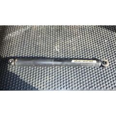 タンク DBA-M910A 右リアショック